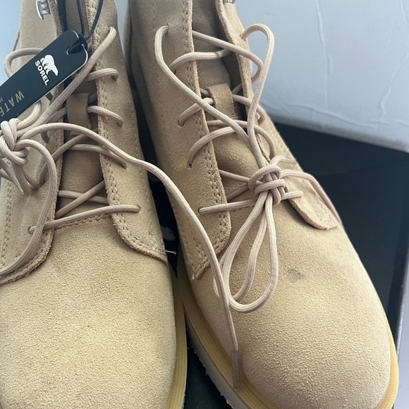 Sorel Women’s Hi-Line Waterproof Lace- Up Boots Size: 10 *Flawed* - Picture 3 of 13